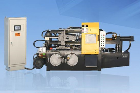 春節期間銅壓鑄機機械手及模具保養